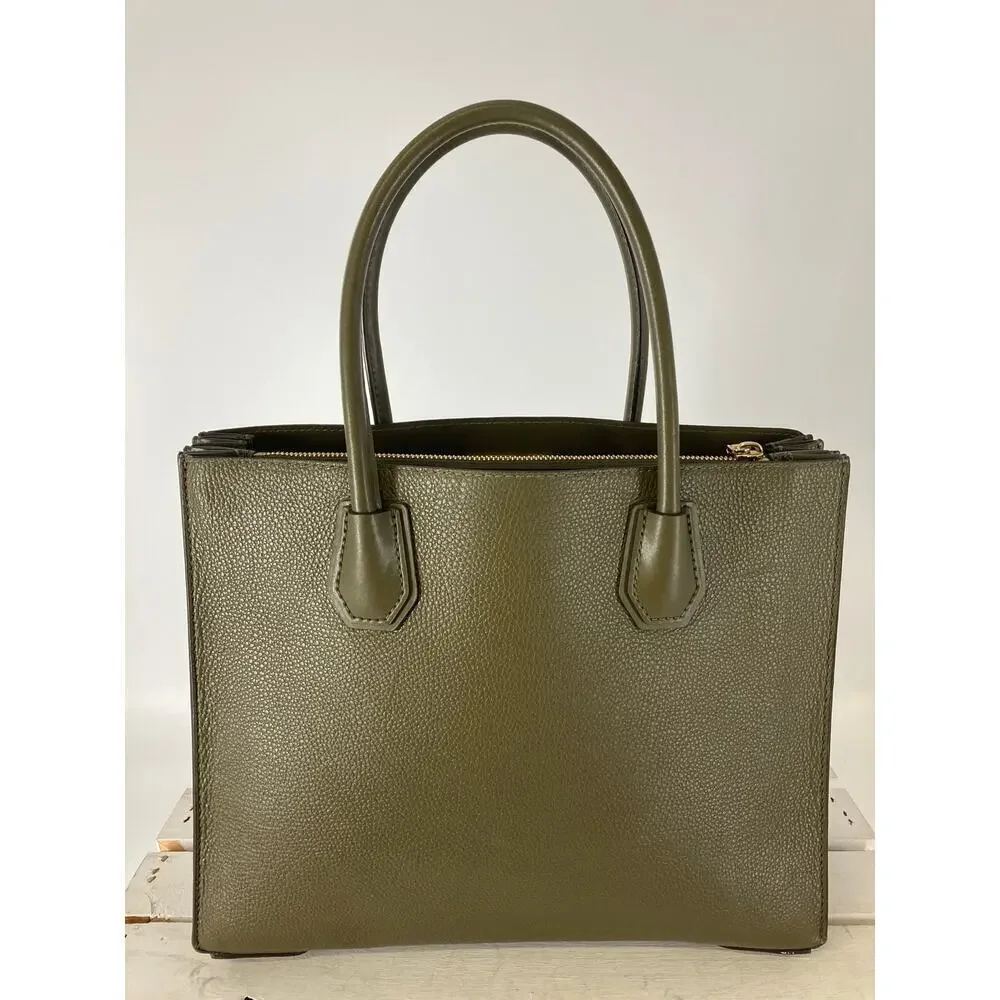 MICHAEL KORS, PEBBLED LEATHER OLIVE GREEEN LARGE HANDBAG